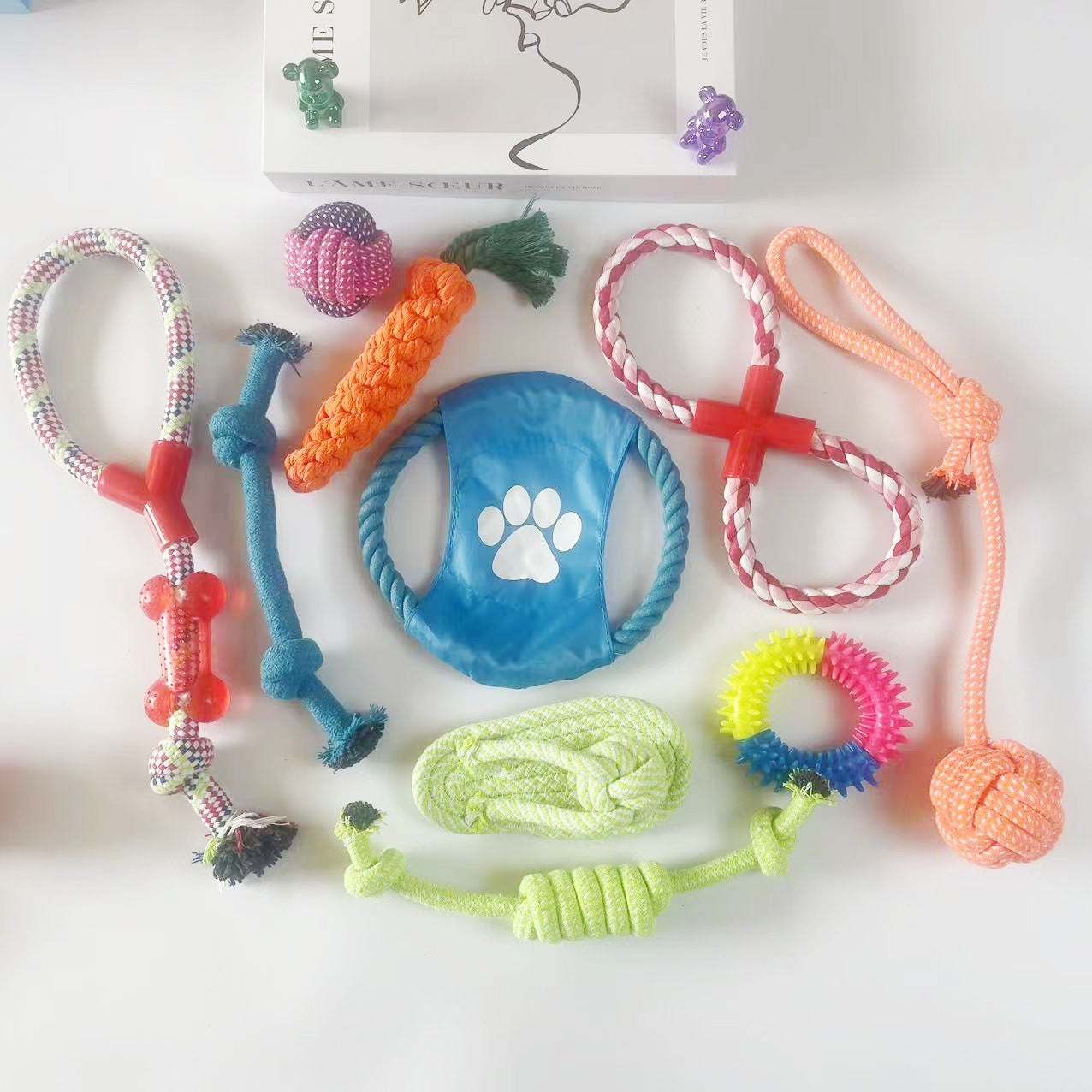 Dog chewing toy